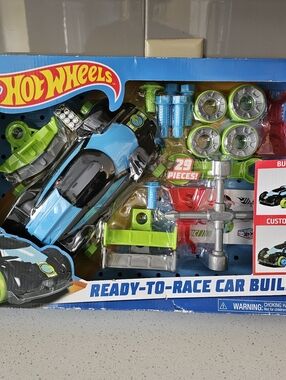 New Hot Wheels Ready To Race Car Builder